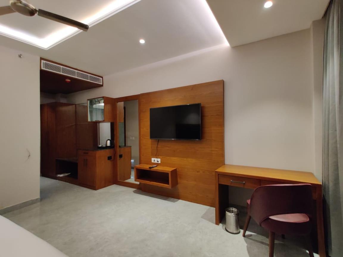 Hotel Parth Una  Eksteriør bilde